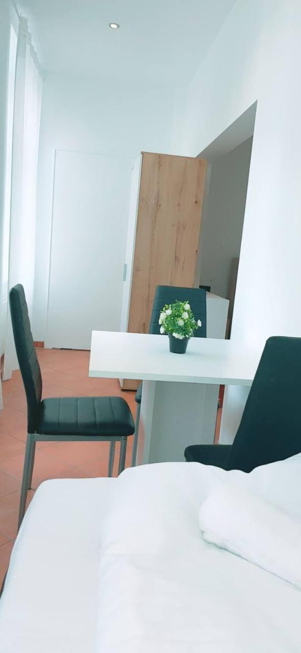 Deluxe Rooms In Keplerplatz Bécs Kültér fotó
